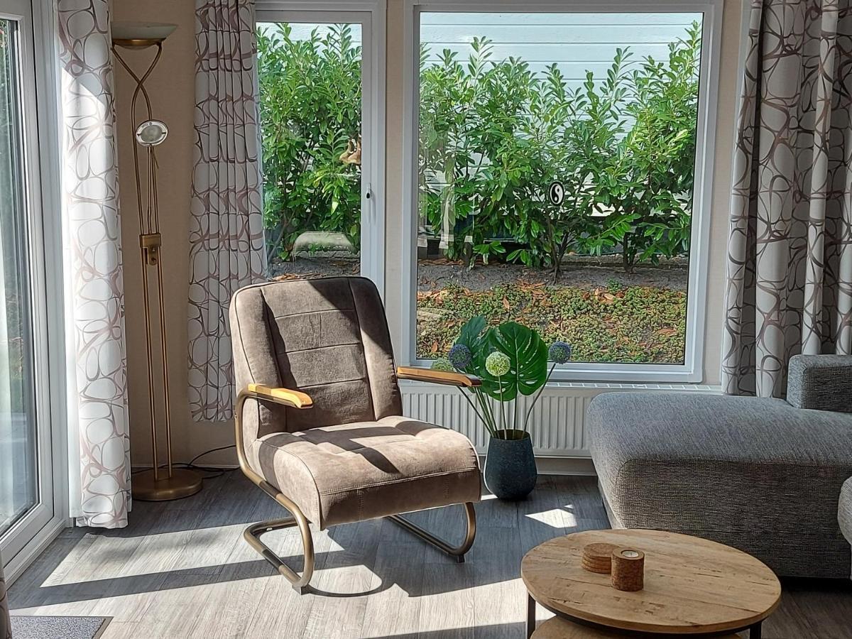 Chalet Wanama. Gelegen Op Het Vakantiepark Het Lierderholt Op De Veluwe. Villa Beekbergen Esterno foto