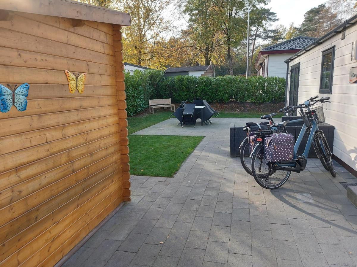 Chalet Wanama. Gelegen Op Het Vakantiepark Het Lierderholt Op De Veluwe. Villa Beekbergen Esterno foto